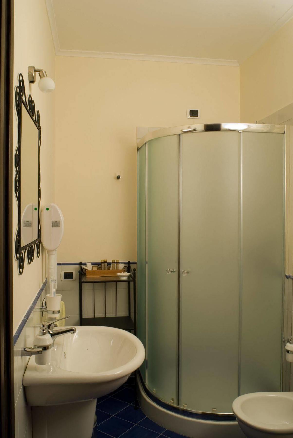 Bed & Breakfast Portanova Napoli Ngoại thất bức ảnh